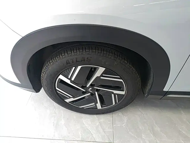 Wuling Starlight S — Фото автомобиля 22