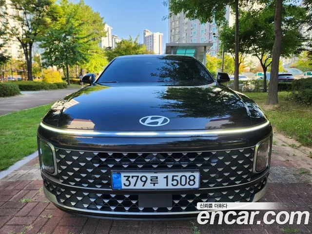 Фотография автомобиля — Hyundai Grandeur GN7