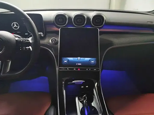 Mercedes-Benz Mercedes-Benz C-Class 2022 Facelift C 200 L Sport — Фото автомобиля 12