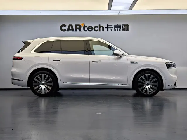 Aito M7 — Фото автомобиля 3