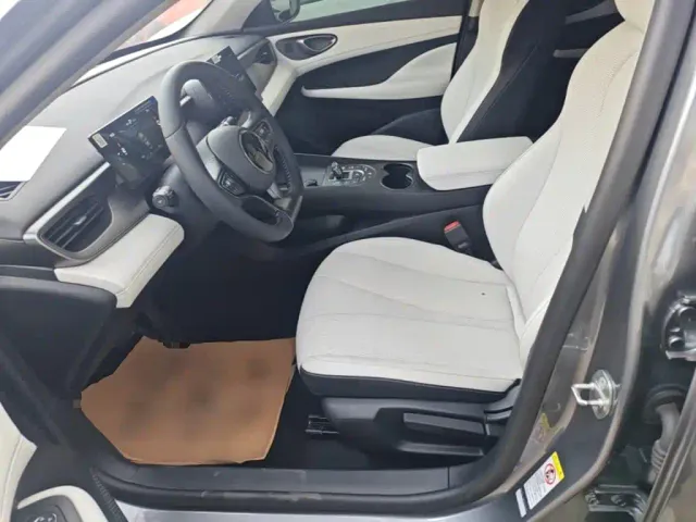 BYD Seal 05 DM-i — Фото автомобиля 14