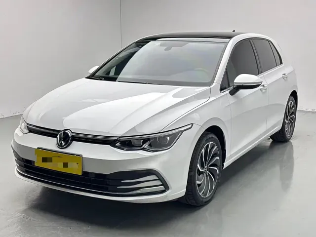 Фотография автомобиля — Volkswagen Golf