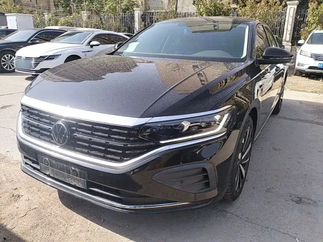 Фотография автомобиля — Volkswagen Passat