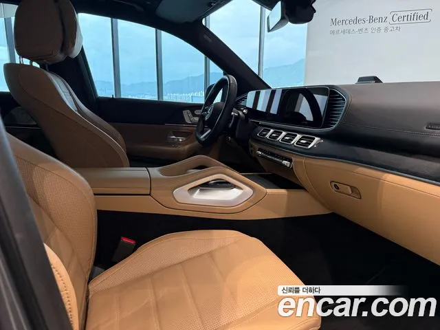 Mercedes-Benz GLS-Class — Фото автомобиля 18