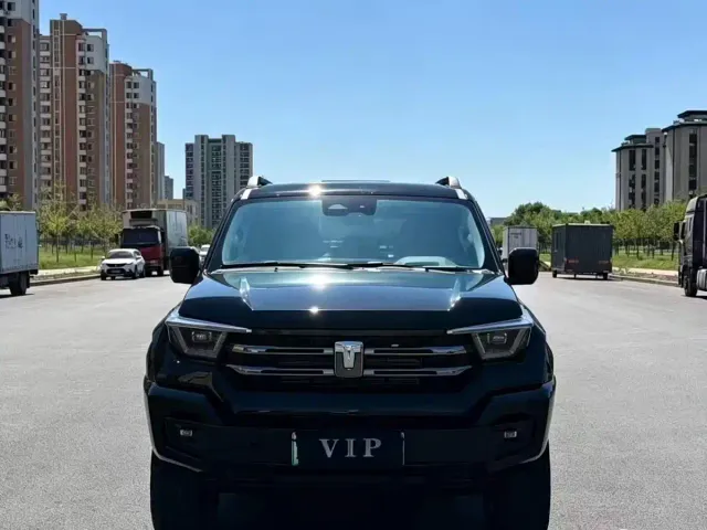 Tank 400 — Фото автомобиля 2