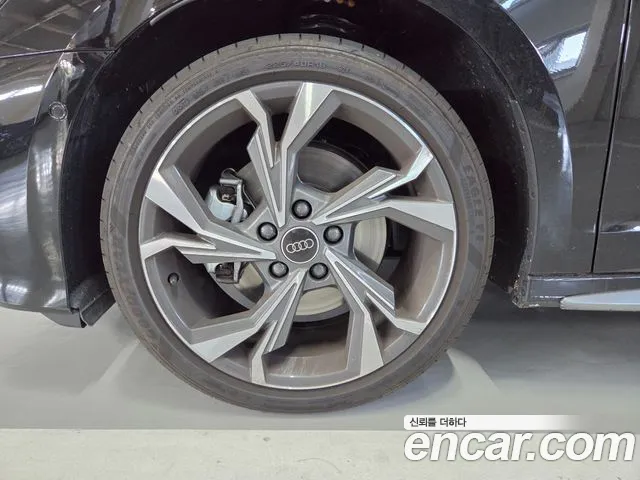 Audi A3 8Y — Фото автомобиля 5