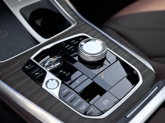 BMW X5 — Фото автомобиля 19