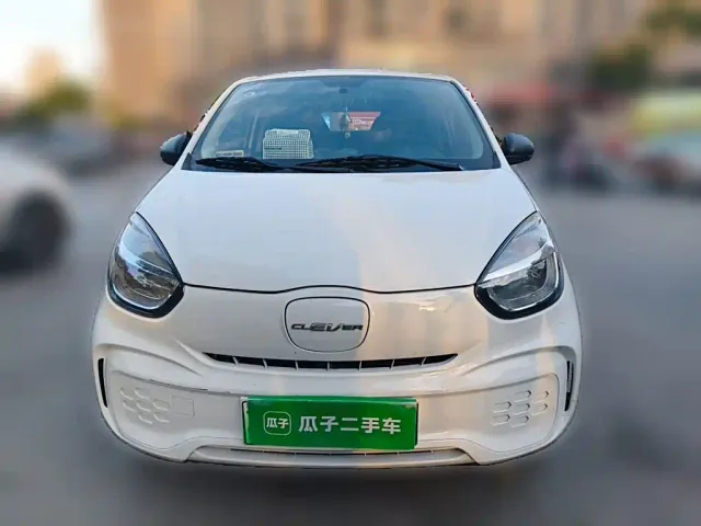 Roewe Clever — Фото автомобиля 2