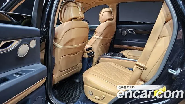 Genesis GV80 — Фото автомобиля 17