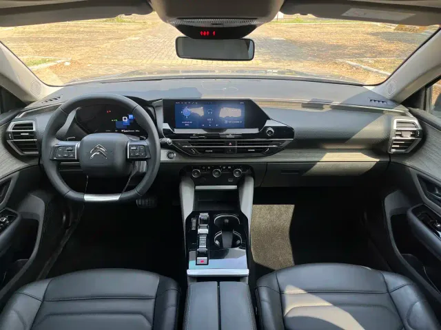 Citroen C5 X — Фото автомобиля 14