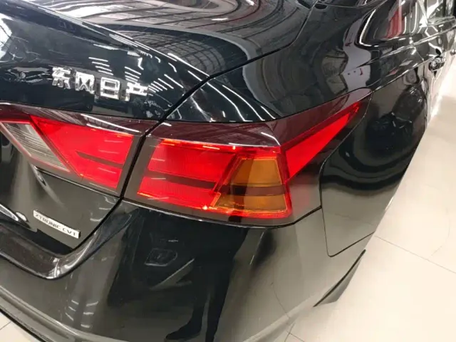 Nissan Teana — Фото автомобиля 7