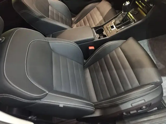Skoda Superb — Фото автомобиля 24