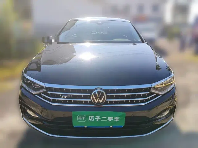 Volkswagen Magotan — Фото автомобиля 2