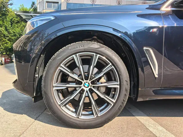 BMW X5 — Фото автомобиля 21