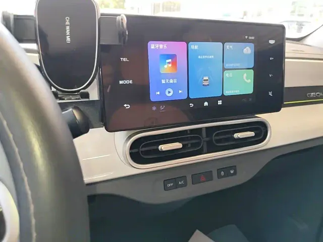 Geely Panda — Фото автомобиля 12