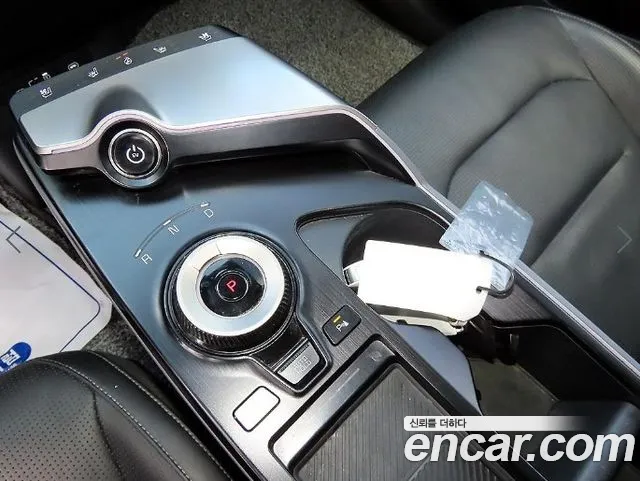 Kia EV6 New — Фото автомобиля 11