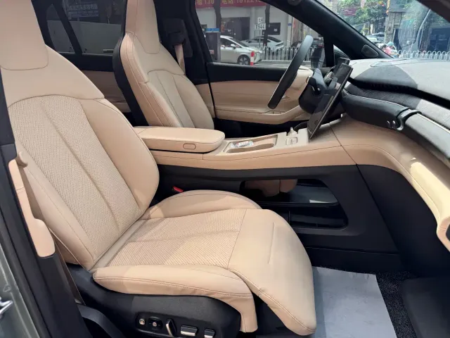 Nio EC7 — Фото автомобиля 18