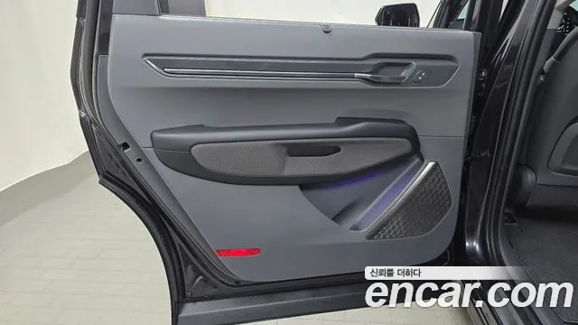 Kia EV9 — Фото автомобиля 23