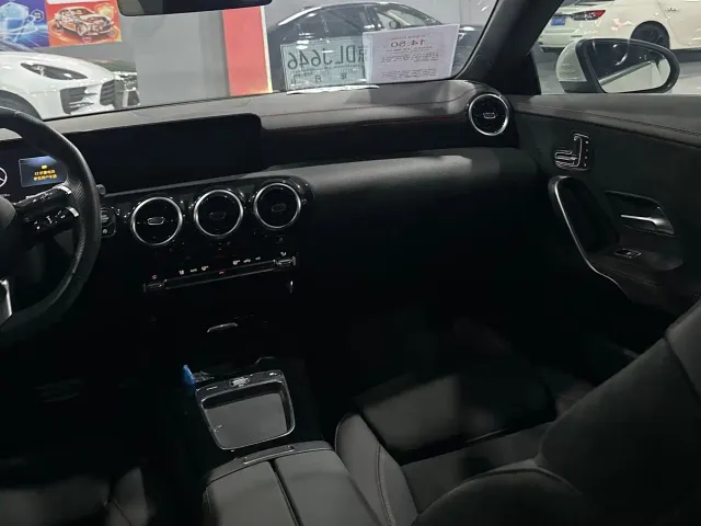 Mercedes-Benz CLA-Class — Фото автомобиля 17
