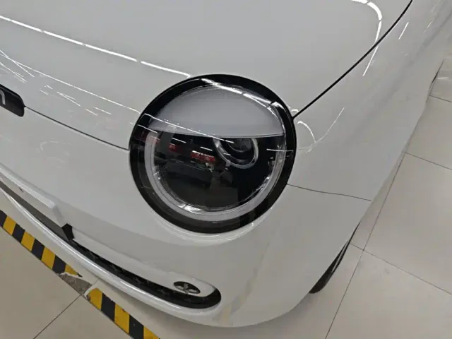 Changan Lumin — Фото автомобиля 23