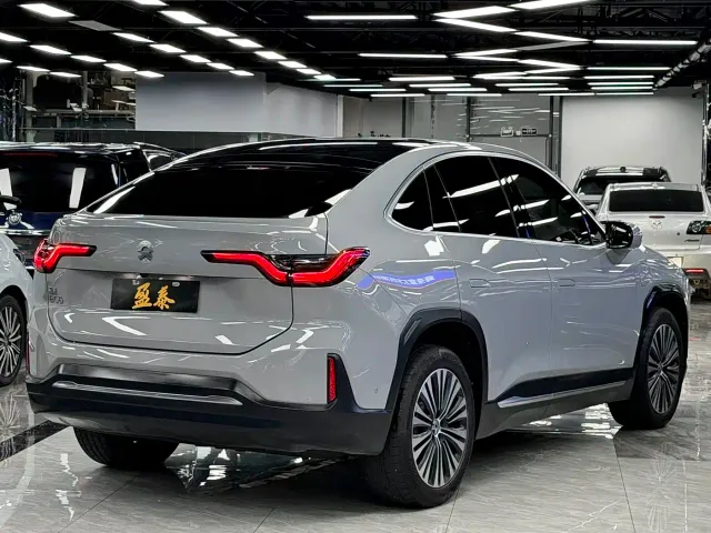 Nio EC6 — Фото автомобиля 5