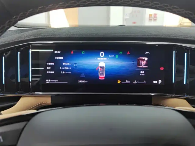 Geely Boyue L — Фото автомобиля 14