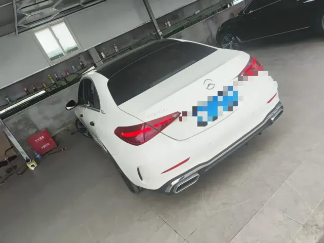 Mercedes-Benz C-Class — Фото автомобиля 4