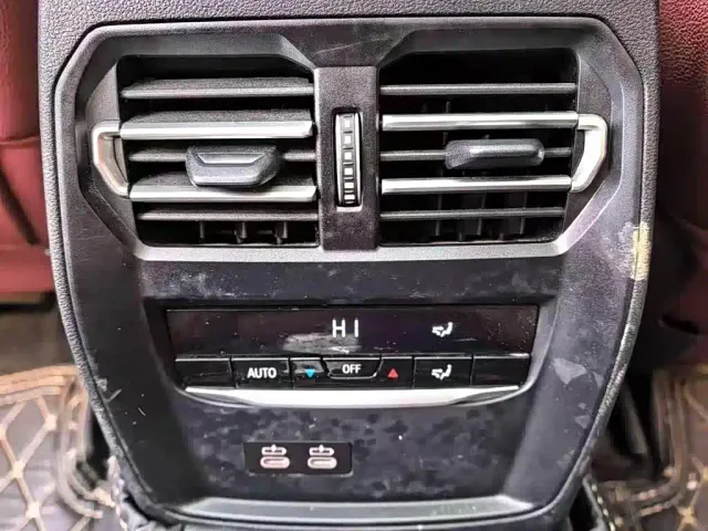 BMW 3 Series — Фото автомобиля 10