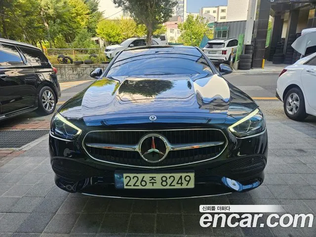 Фотография автомобиля — Mercedes-Benz C-Class W206