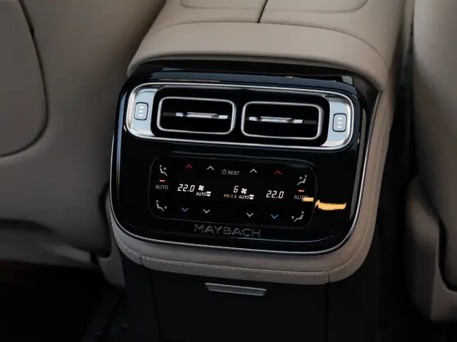 Mercedes-Benz Maybach S-Class — Фото автомобиля 25