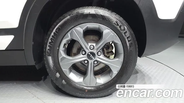 Kia Seltos — Фото автомобиля 6