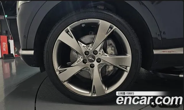 Genesis GV80 2.5T Бензин AWD — Фото автомобиля 5