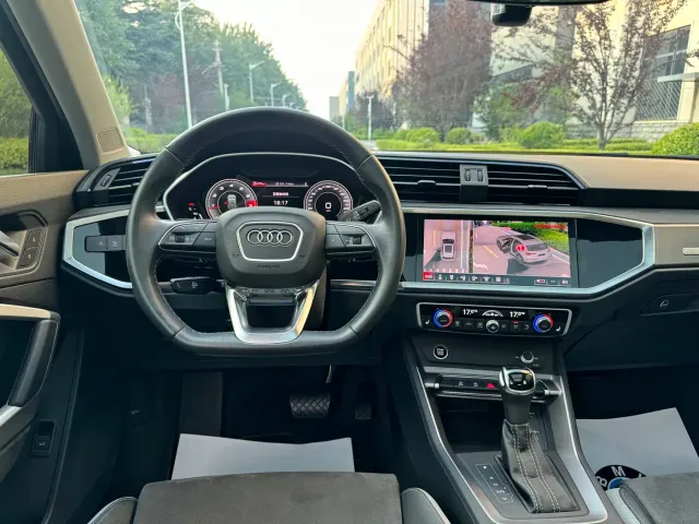 Audi Q3 — Фото автомобиля 14