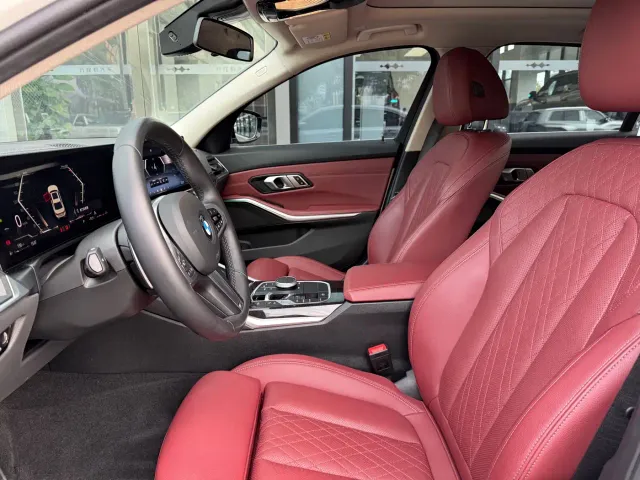 BMW 3 Series — Фото автомобиля 5