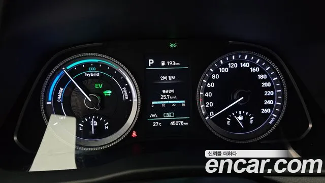 Hyundai Sonata — Фото автомобиля 8