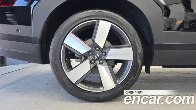 Hyundai Santa Fe MX5 — Фото автомобиля 5