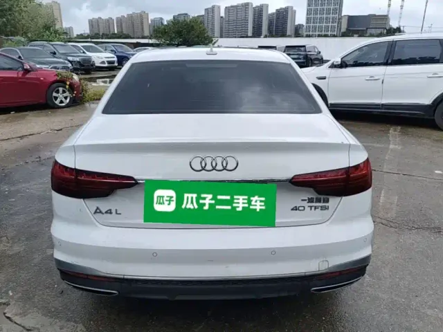 Audi A4L — Фото автомобиля 5
