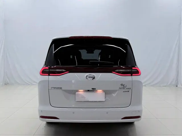 GAC Trumpchi M6 — Фото автомобиля 14