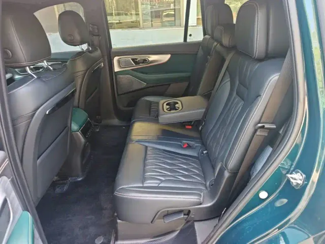 GAC Trumpchi GS8 — Фото автомобиля 16