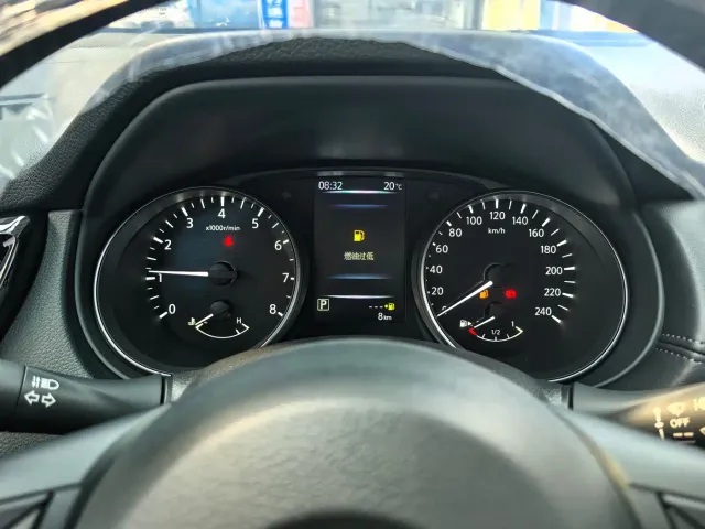 Nissan X-Trail — Фото автомобиля 20