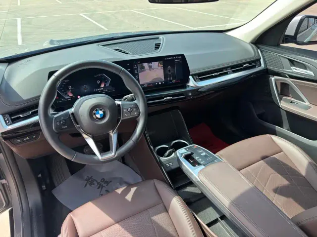 BMW X1 — Фото автомобиля 11