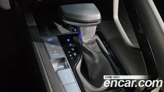 Hyundai Avante CN7 — Фото автомобиля 12