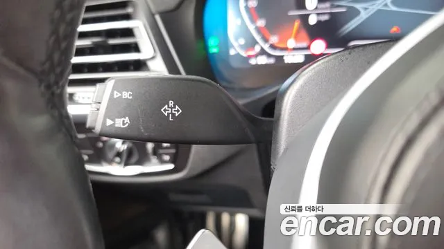 BMW X4 xDrive20i M Sport — Фото автомобиля 27