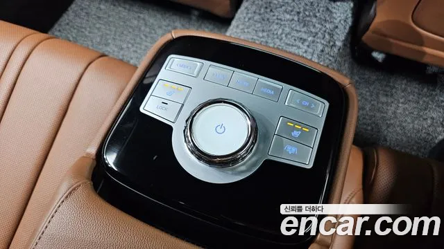 Genesis G80 Бензин 3.5 турбо AWD — Фото автомобиля 29