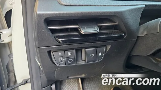 Kia EV6 — Фото автомобиля 18