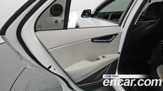 Kia Niro All Niro EV Air — Фото автомобиля 19