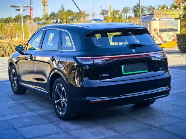 Shangjie SUV — Фото автомобиля 9