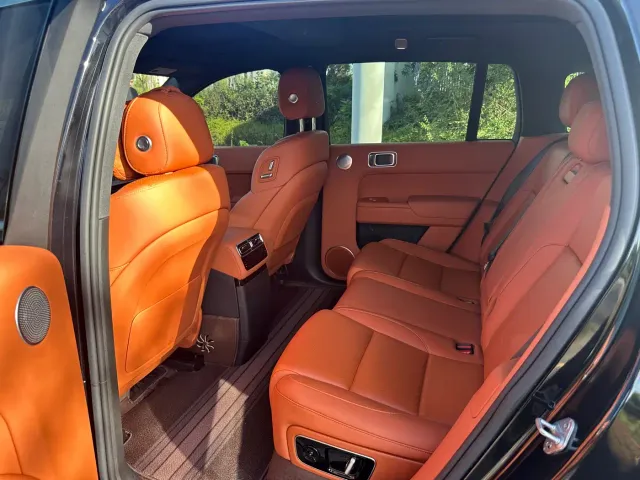 Li Auto L7 — Фото автомобиля 6