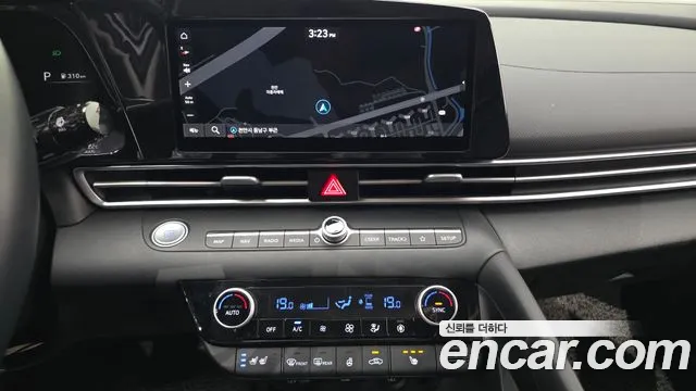Hyundai AVANTE — Фото автомобиля 17
