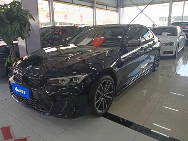 Фотография автомобиля — BMW 3 Series